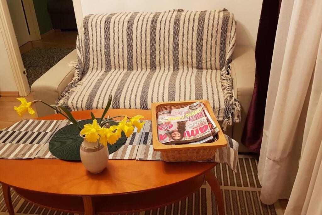 Trevligt Hus Med Egen Gard Och Fri Wifi, Emmaboda Kommun, Lindas Exterior photo